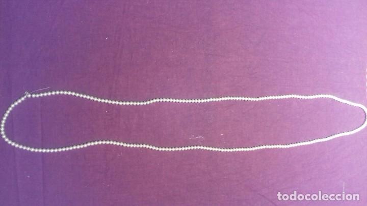 Joyeria: LARGO COLLAR  VINTAGE DE PERLAS DE IMITACI&Oacute;N. - Foto 3