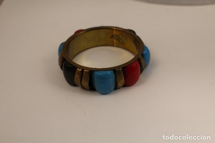 Joyeria: pulsera de laton con turquesas y otras - Foto 4