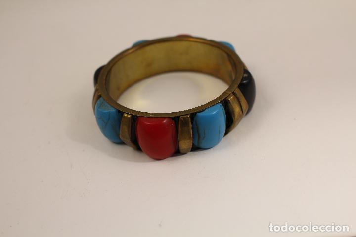 Joyeria: pulsera de laton con turquesas y otras - Foto 5