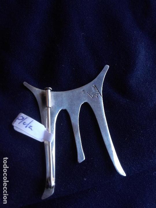 Joyeria: Broche de plata dise&ntilde;o firmado - Foto 3