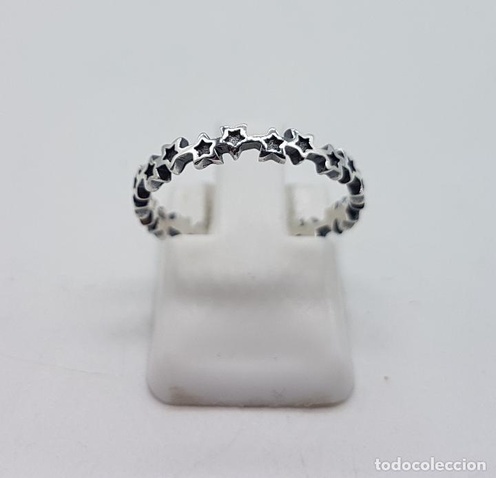 Joyeria: Bella sortija en forma de estrellas troqueladas en plata de ley contrastada . - Foto 3