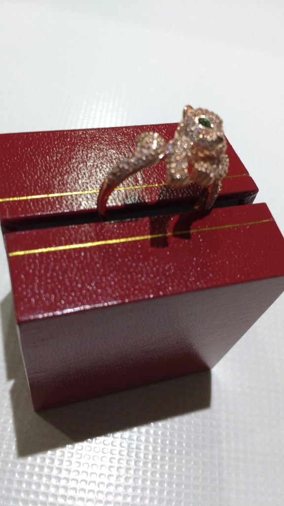 Joyeria: Anillo pantera con ba&ntilde;o de oro rosa. - Foto 3