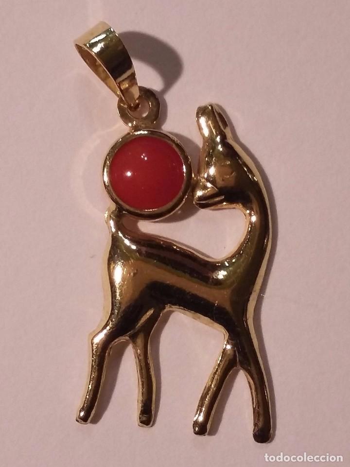 Joyeria: Cervatillo de Oro y Coral fino - Foto 1