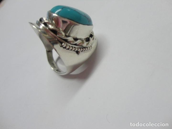 Joyeria: BONITO ANILLO LABRADO DE PLATA CON TURQUESA OVALADA - Foto 3
