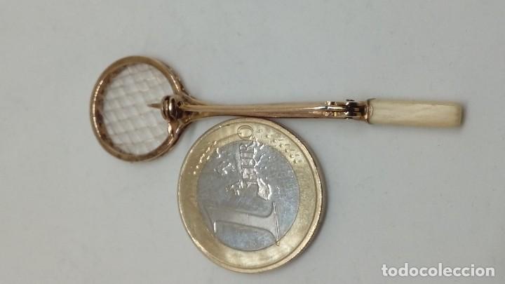 Joyeria: BROCHE RAQUETA PLATA BA&Ntilde;ADA ORO - Foto 2