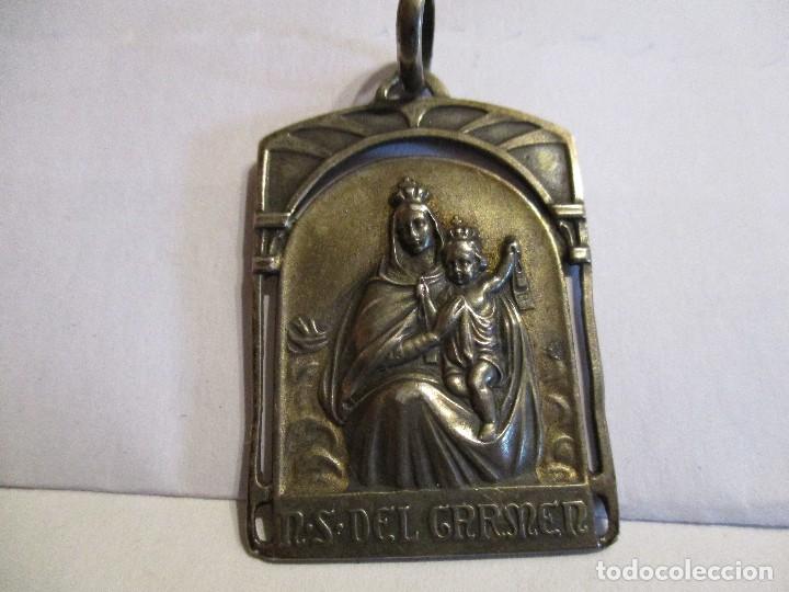 Joyeria: medalla modernista Virgen del Carmen - Foto 2