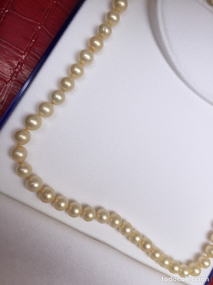 Joyeria: Collar de perlas con cierre de plata Chapada y un zafiro en el centro - Foto 3
