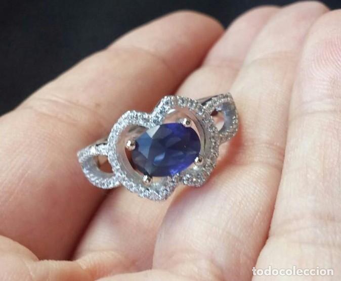 Joyeria: Anillo en Plata de Ley, Zafiro y Topacios blancos - Foto 5