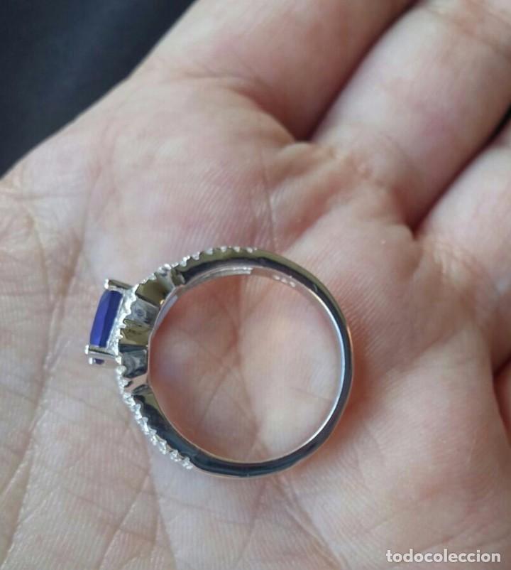 Joyeria: Anillo en Plata de Ley, Zafiro y Topacios blancos - Foto 6