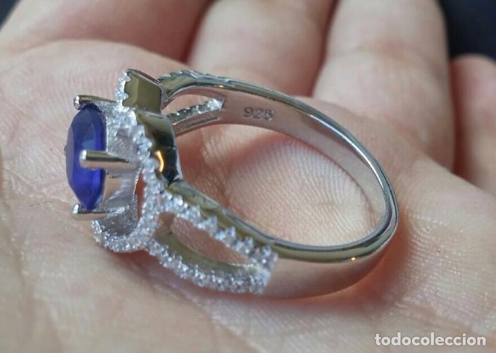 Joyeria: Anillo en Plata de Ley, Zafiro y Topacios blancos - Foto 7