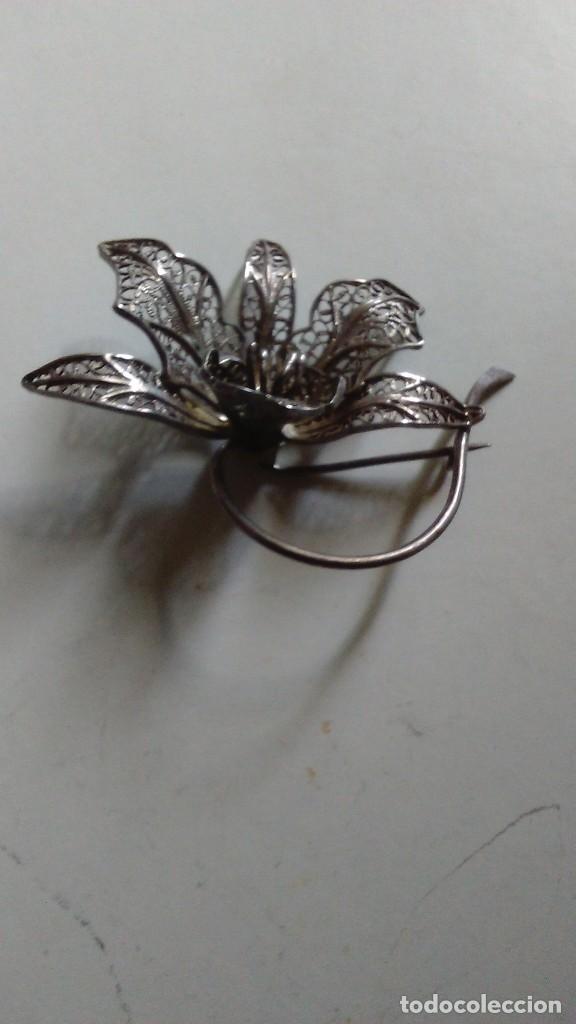 Joyeria: Antiguo broche de filigrana de plata en forma de flor - Foto 4