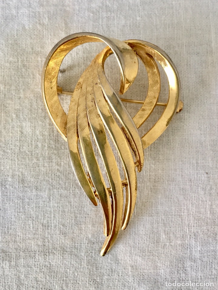 Joyeria: Broche dorado a&ntilde;os 50 - Foto 1