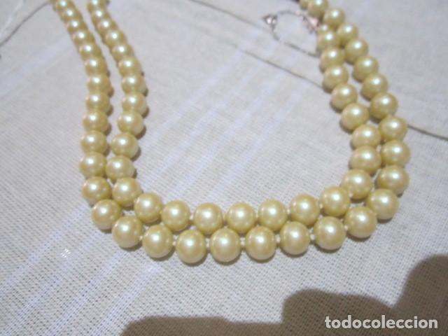 Joyeria: Antiguo collar de perlas bisuter&iacute;a. 29 cms. largo. - Foto 4