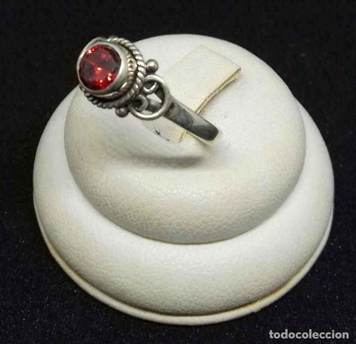 Joyeria: Anillo Vintage en Plata de Ley y Granate - Foto 2
