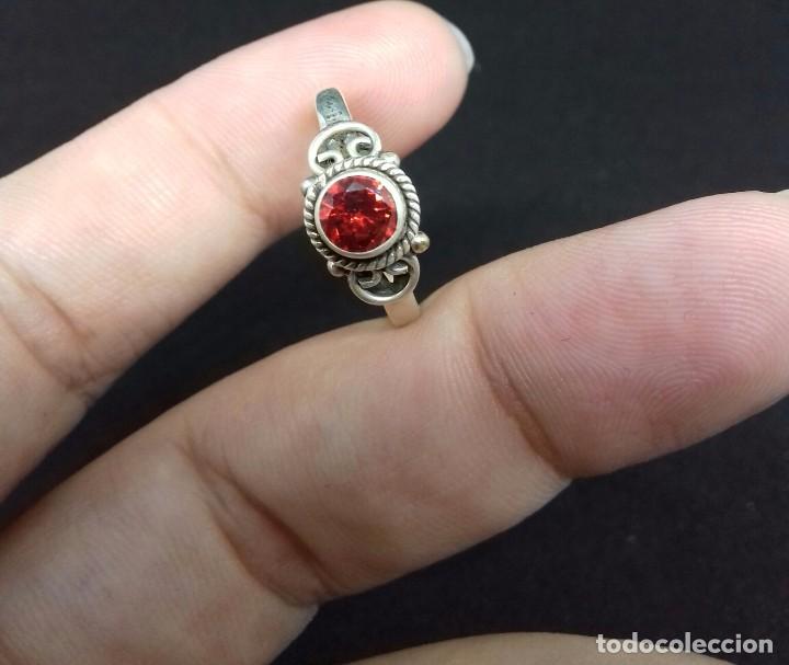 Joyeria: Anillo Vintage en Plata de Ley y Granate - Foto 3
