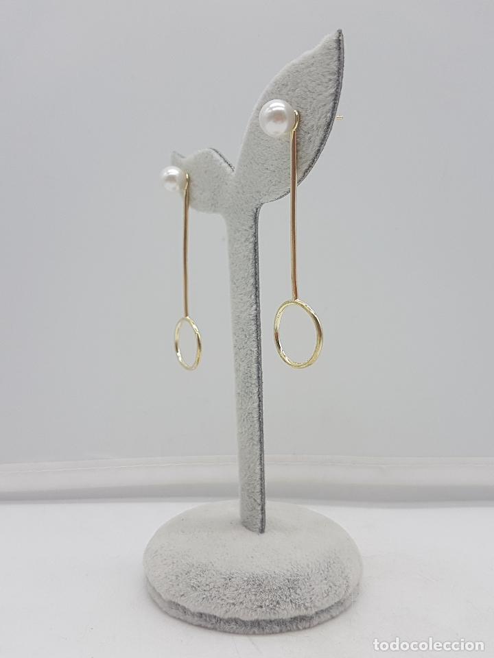Joyeria: Pendientes de dise&ntilde;o sofisticado en plata de ley sobredorada en oro de 18k y perlas . - Foto 3