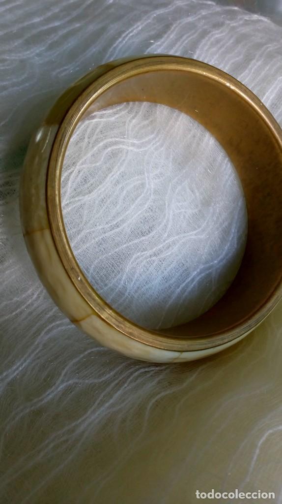 Joyeria: Pulsera brazalete de hueso - Foto 3