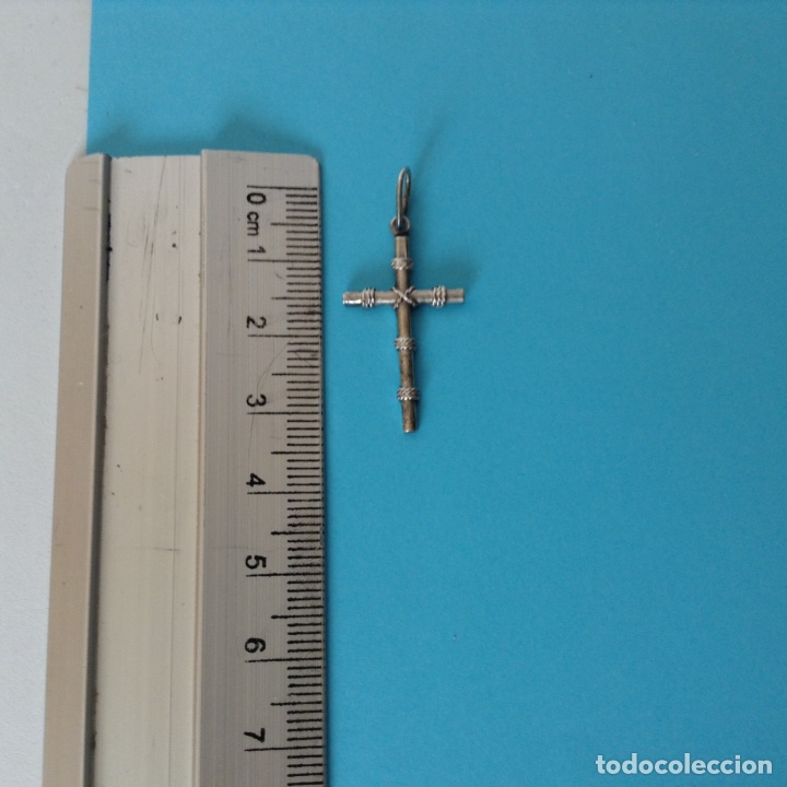 Joyeria: Cruz de plata a&ntilde;os 70 - Foto 1