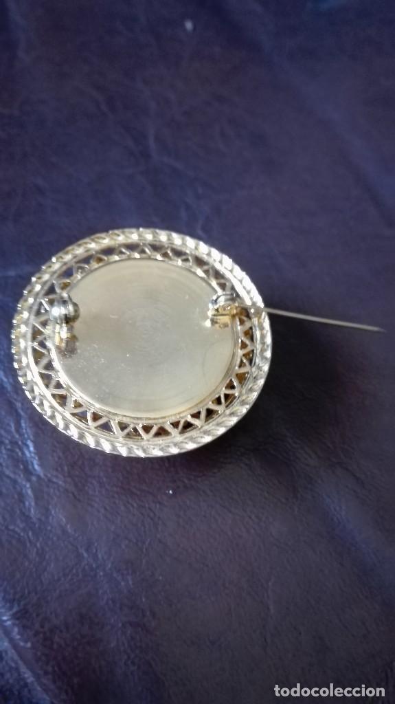 Joyeria: Broche con perla sint&eacute;tica. - Foto 3
