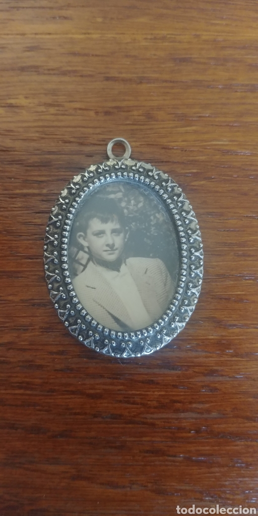 Joyeria: Portafotos colgante a&ntilde;os 40 metal