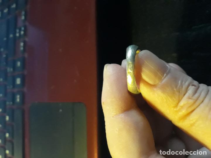 Joyeria: ANILLO CON FLOR DE PLATA MARCADA DE 925 ml Y 5,07 gr - Foto 2