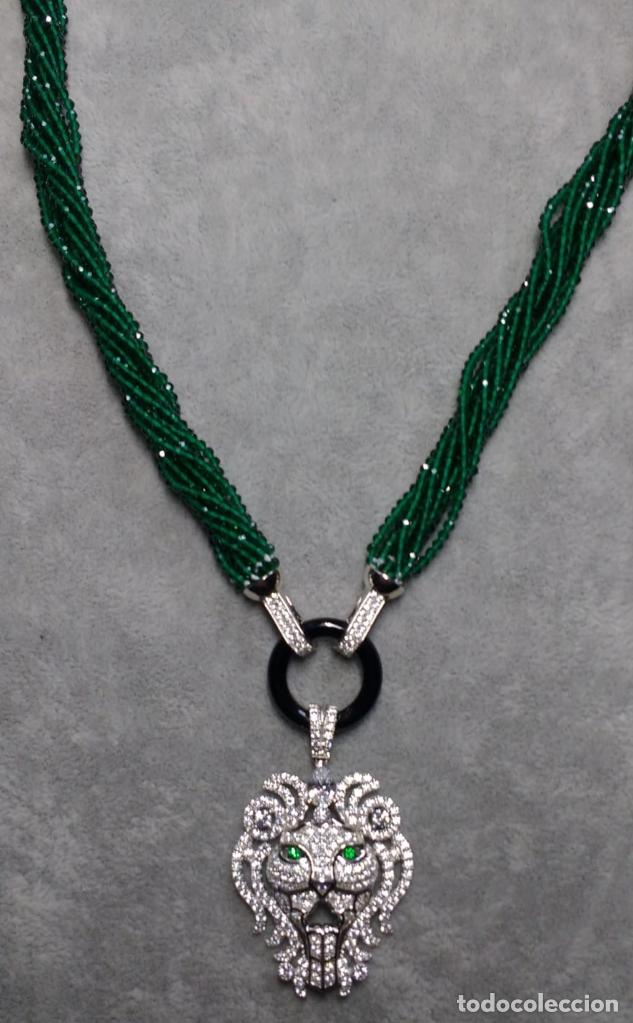 Joyeria: COLLAR DE ESMERAL Y CABEZA DE LEON EN PLATA. - Foto 2