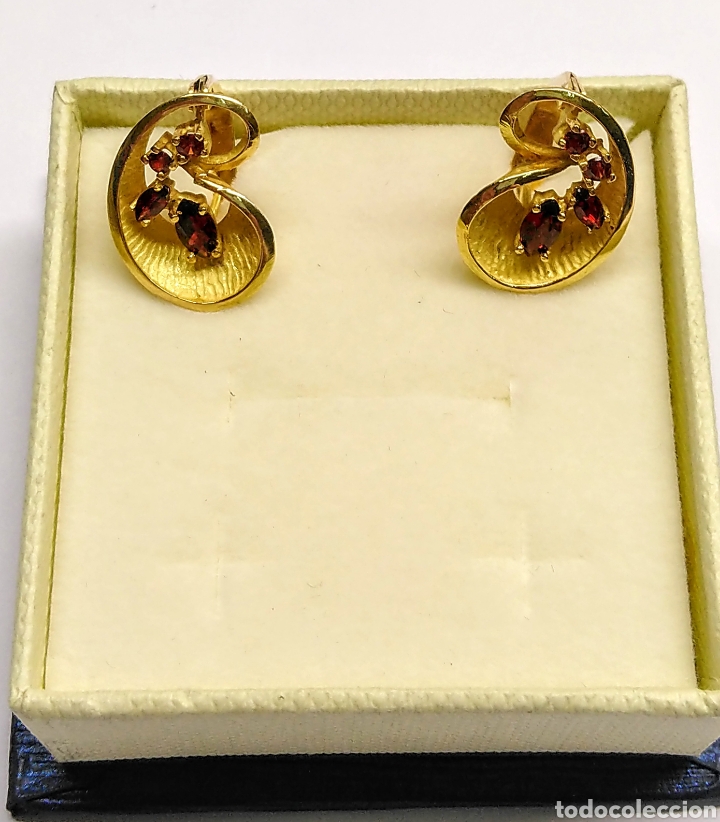 Joyeria: Pendientes oro 18 kts. granates 4,55 grms. - Foto 1