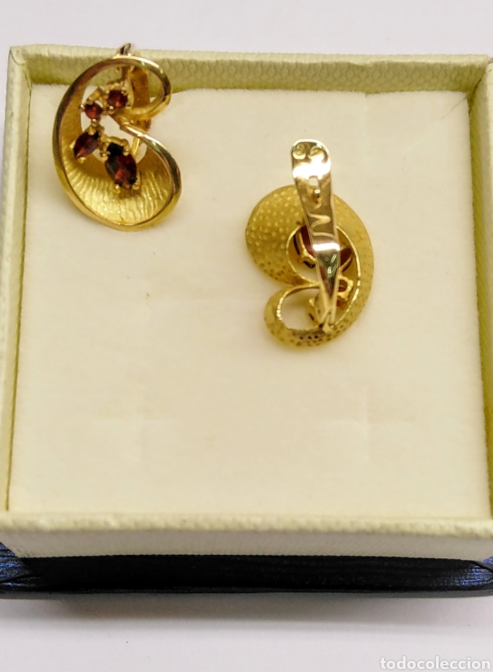 Joyeria: Pendientes oro 18 kts. granates 4,55 grms. - Foto 2