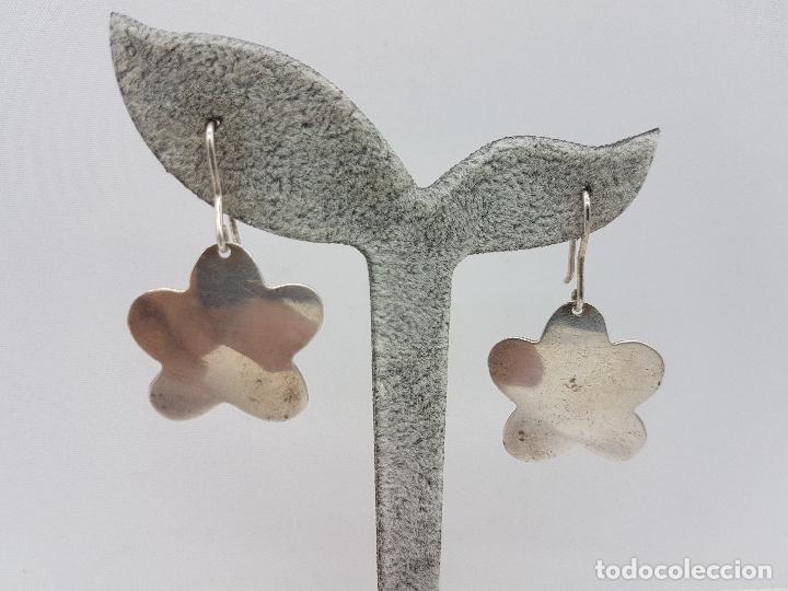 Joyeria: Pendientes vintage en forma de flor de plata de ley . - Foto 4