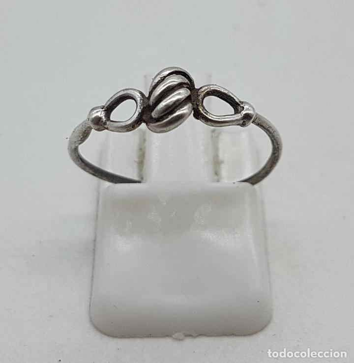 Joyeria: Sortija antigua en plata de ley contrastada . - Foto 1