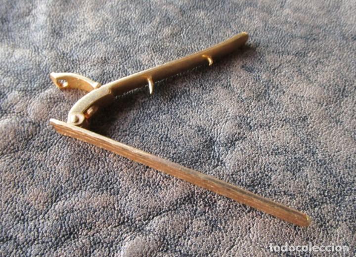 Joyeria: alfiler o clip de corbata de oro 7,5 g. - Foto 2