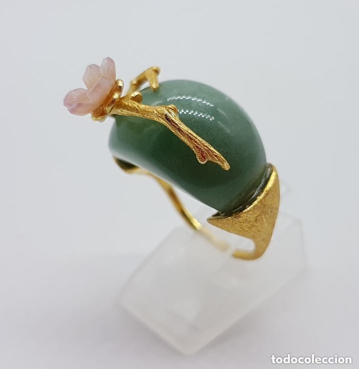 Joyeria: Sublime anillo de diseño en plata 925, oro amarillo, jade y rosa tallada en madreperla, una belleza. - Foto 2 - 235013735