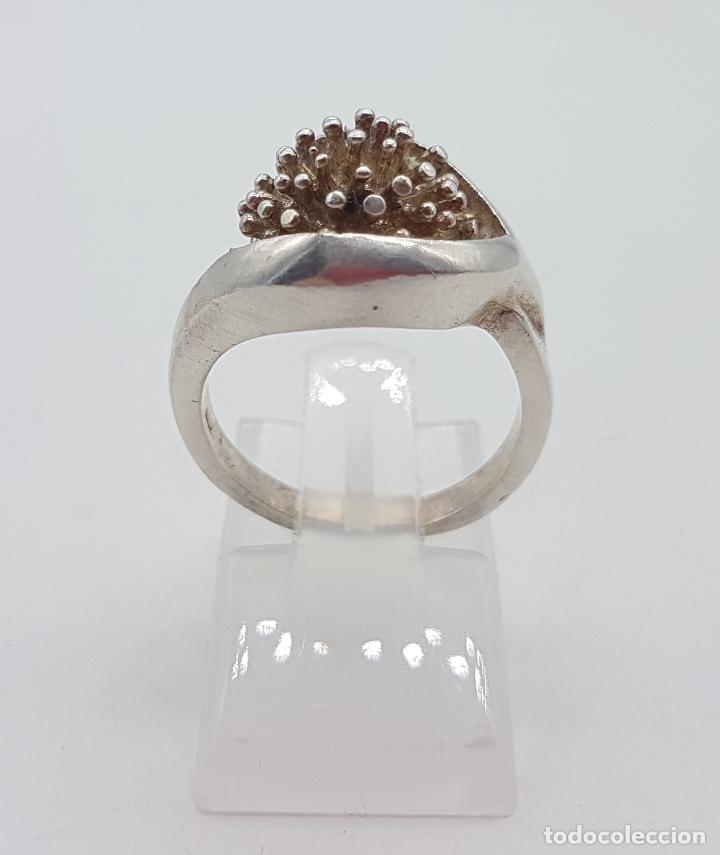 Joyeria: Anillo antiguo en plata de ley con forma de erizo de mar . - Foto 2