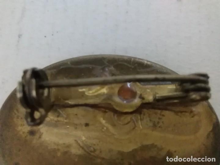 Joyeria: Broche antiguo representado piezas de reloj - Foto 4