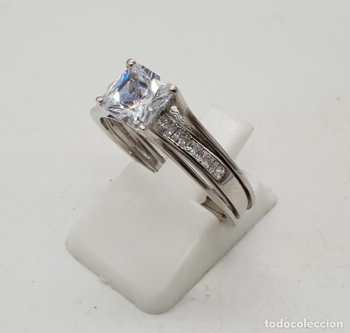 Joyeria: Bella sortija de compromiso dos en uno de plata de ley contrastada y circonitas . - Foto 2