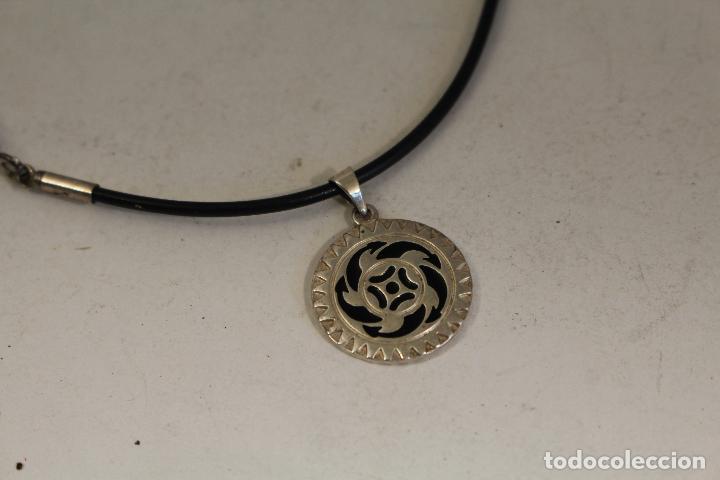 Joyeria: COLGANTE DE PLATA 925  CON CORDON NEGRO - Foto 1