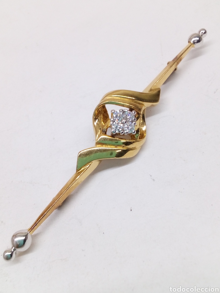 Joyeria: Broche chapado dorado con engastado central/B47 - Foto 1