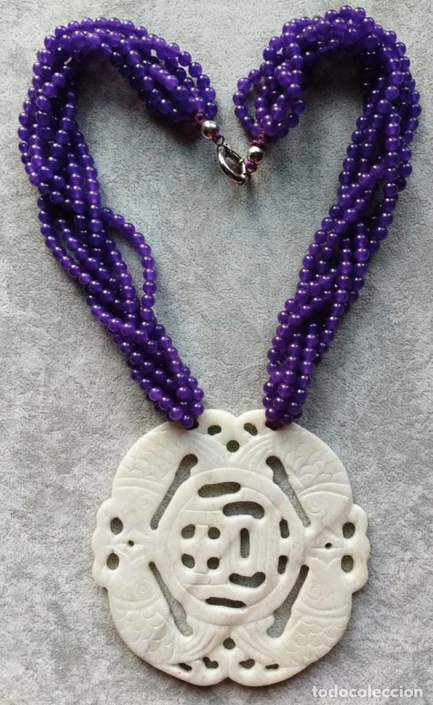Joyeria: COLLAR DE &Aacute;GATA MORADA Y MEDALL&Oacute;N DE JADE. - Foto 1