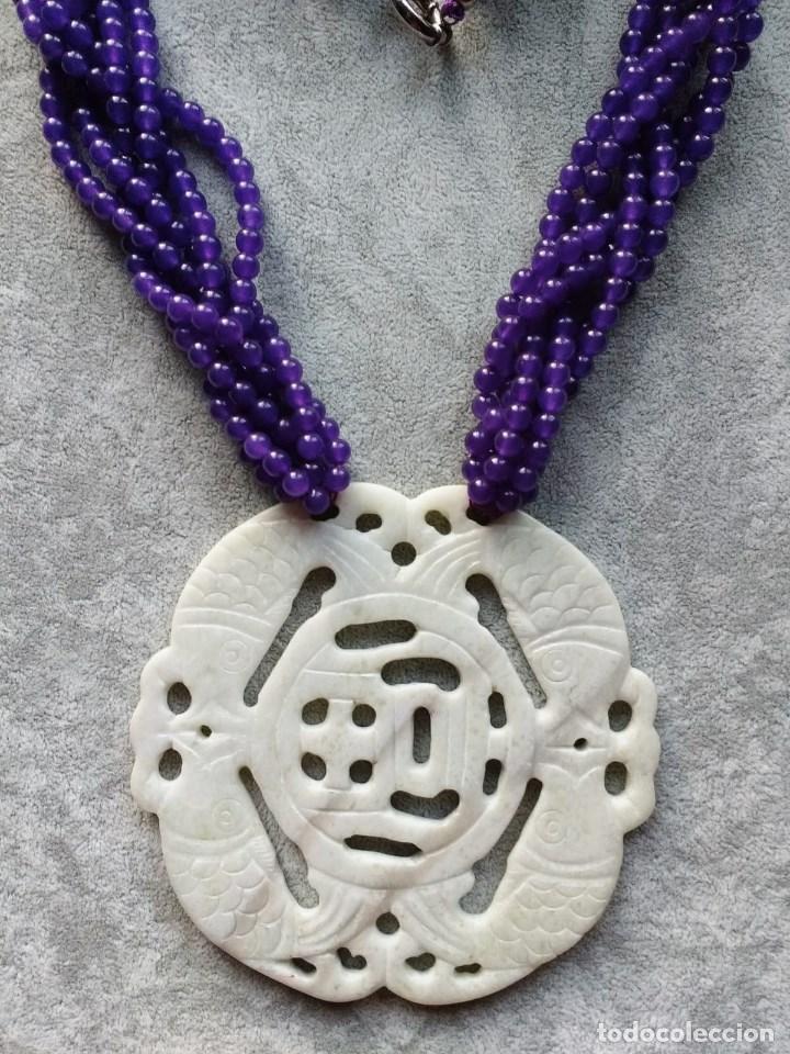 Joyeria: COLLAR DE &Aacute;GATA MORADA Y MEDALL&Oacute;N DE JADE. - Foto 2