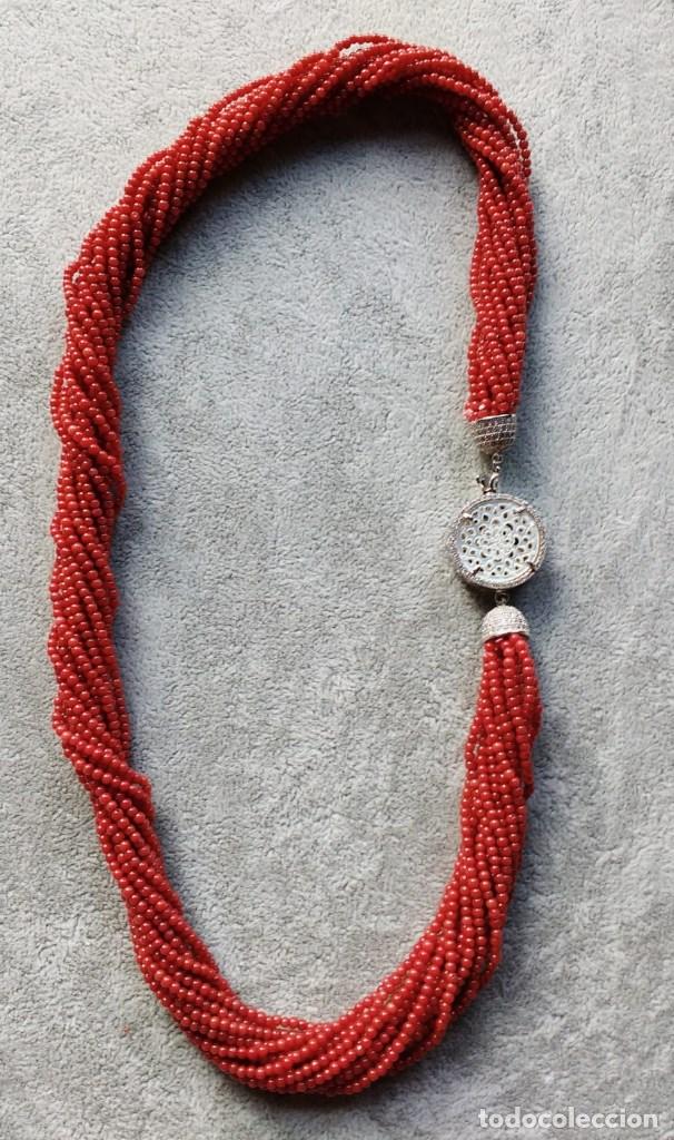 Joyeria: COLLAR VARIAS TIRAS DE CORAL. - Foto 1