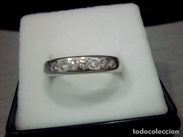 Joyeria: anillo oro blanco 18kl y diamantes - Foto 4