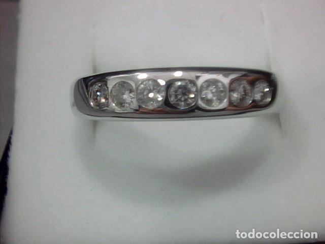 Joyeria: anillo oro blanco 18kl y diamantes - Foto 5