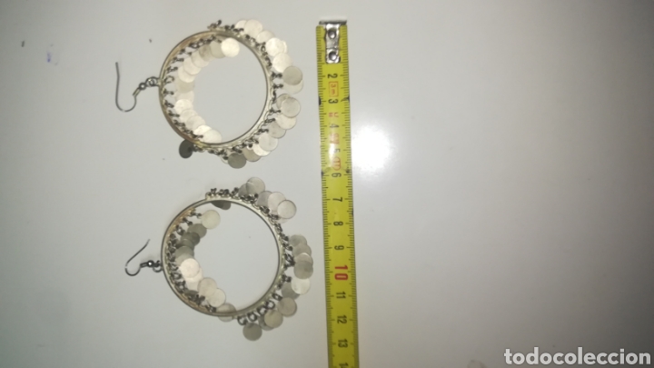 Joyeria: Antiguos pendientes met&aacute;licos - Foto 3