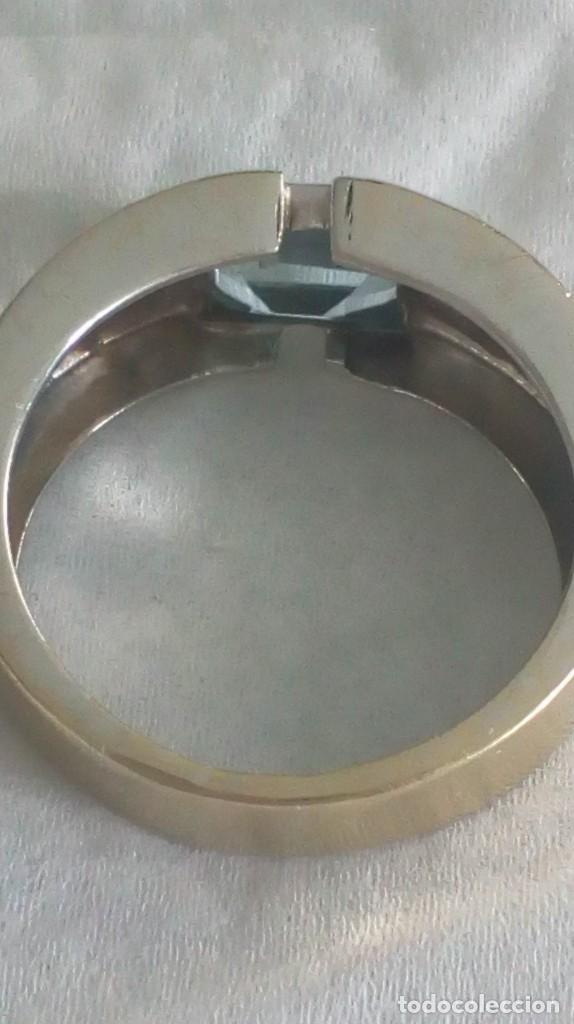Joyeria: Anillo de oro blanco-amarillo y aguamarina - Foto 3
