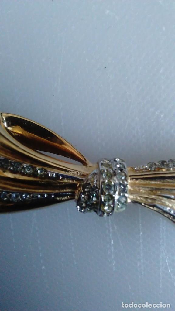 Joyeria: Broche de metal y circonitas en forma de lazo - Foto 8