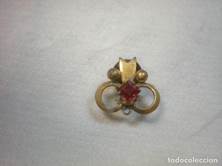 Joyeria: 1 PENDIENTE DORADO CON PIEDRA 2X2CM - Foto 2