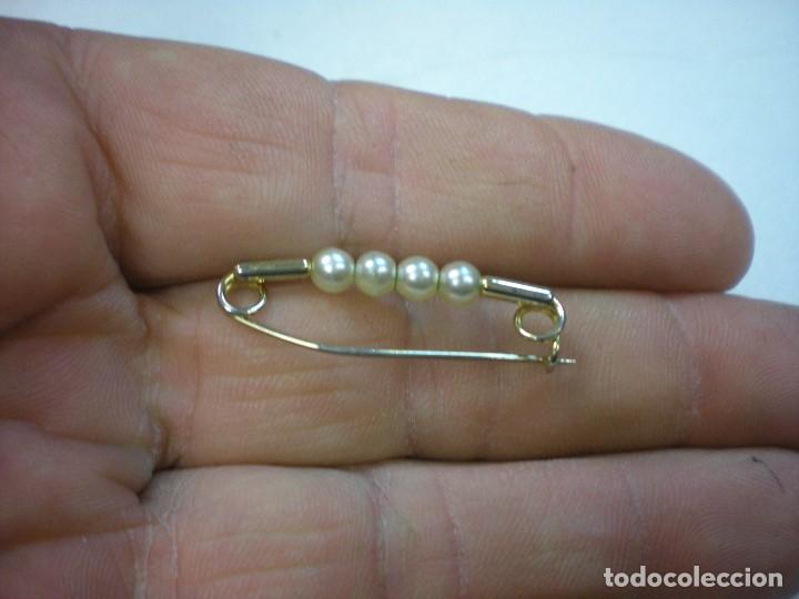 Joyeria: BROCHE CON CUATRO PERLAS L3CM - Foto 1