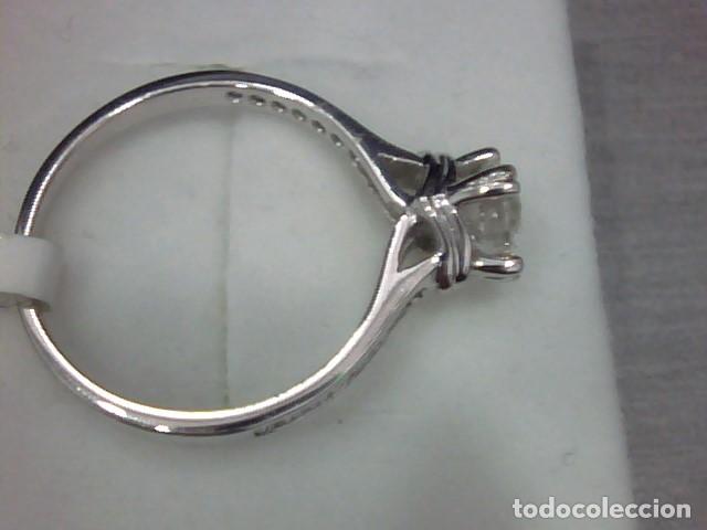 Joyeria: anillo oro blanco 18 kl y diamantes - Foto 5