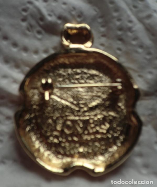 Joyeria: Broche en forma de reloj chapado oro, nuevo - Foto 2