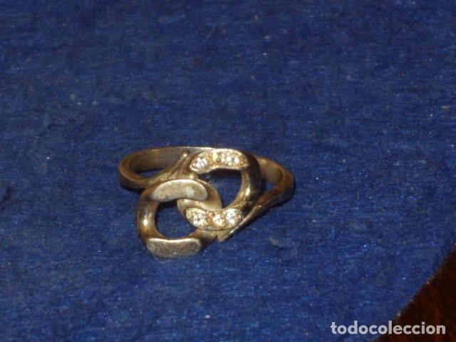 Joyeria: ANILLO DE PLATA CON BRILLANTITOS. - Foto 1